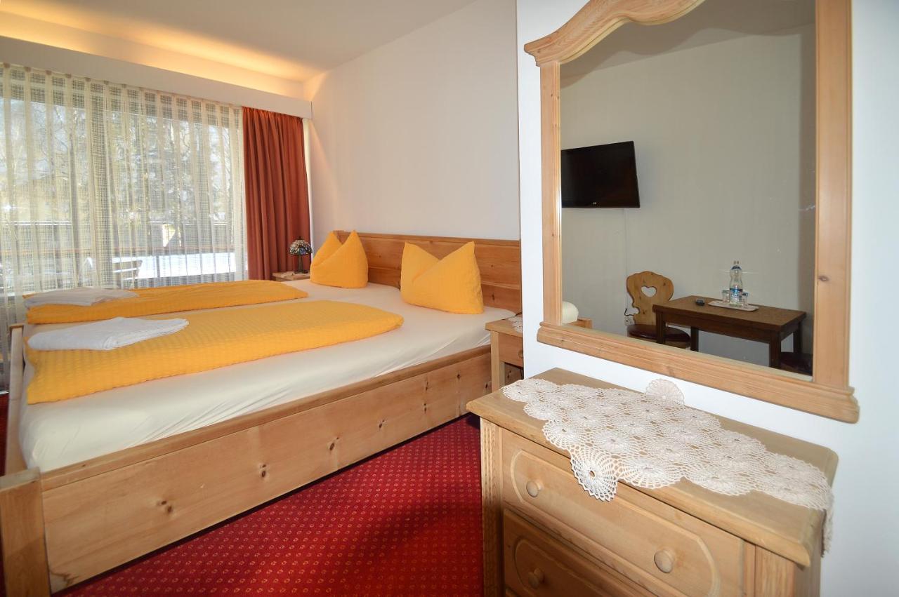 Hotel Zur Post 3*